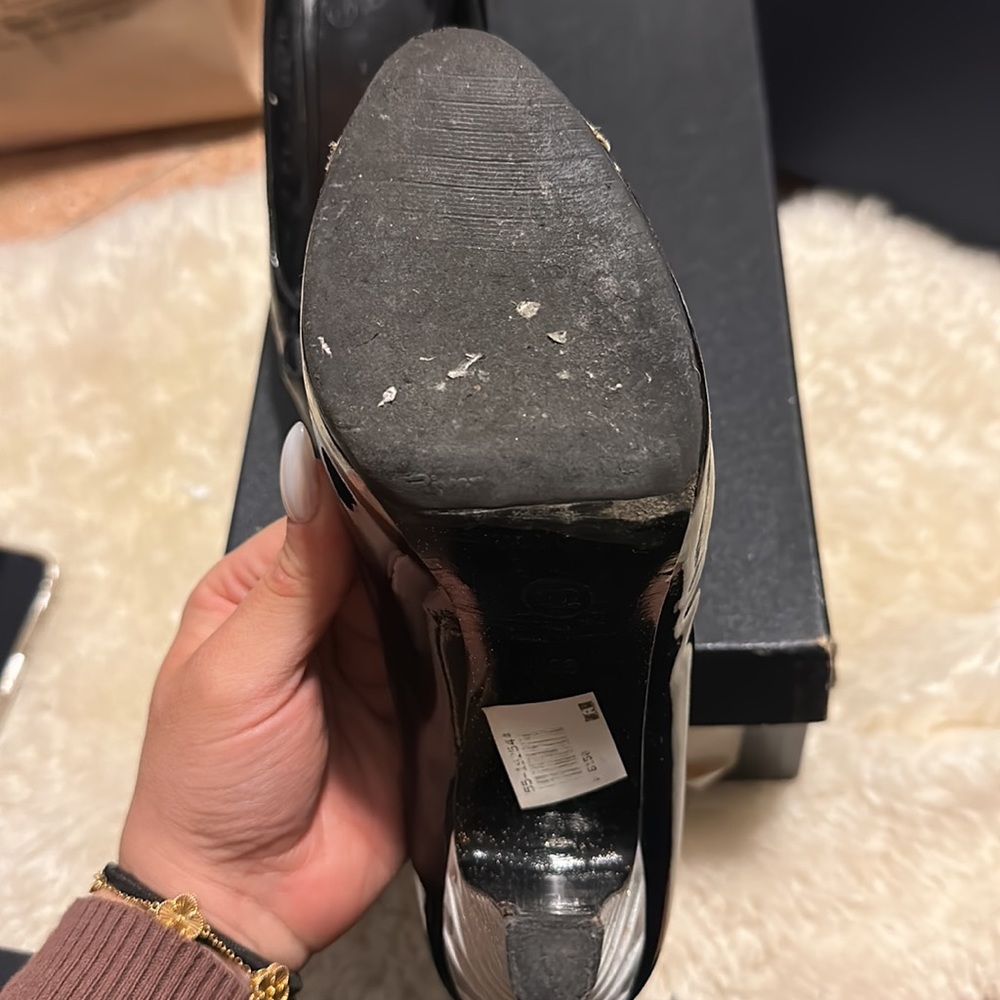 Chanel Vintage Shoes Size 38 - Picture 4 of 7